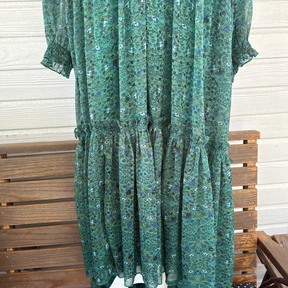 Free People Smocked Shoulder Midi Dress Green Floral Tiered Long Sleeve NWT - Picture 6 of 15